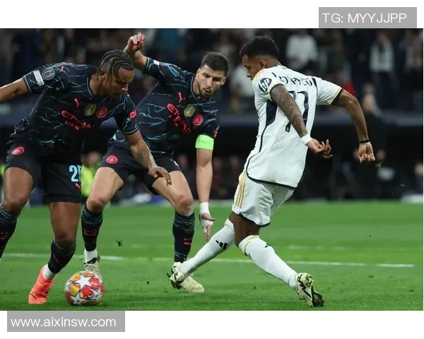 皇马主场大胜塞维利亚，强势登顶积分榜首